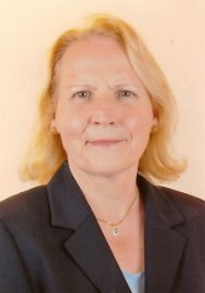 Versierte Seniorenbetreuerin und Gesellschafterin